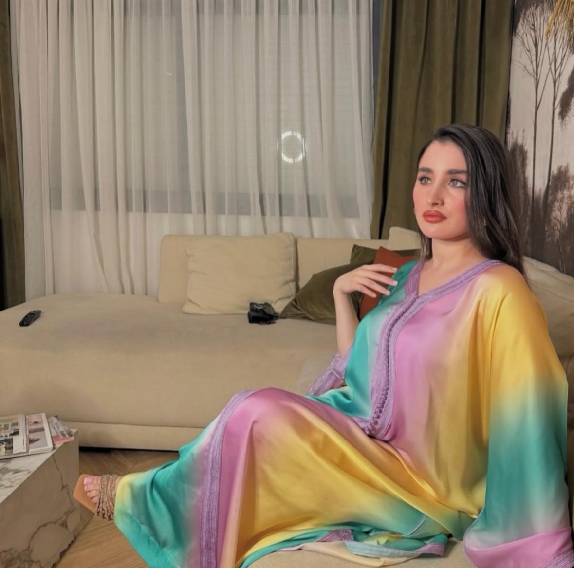 كندورة مغربية راقية من حرير فاخر