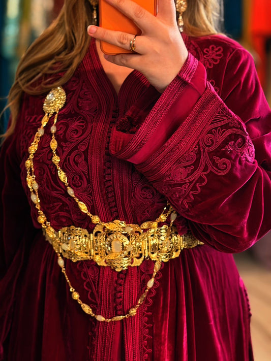 تكشيطة قطعتين من قفطان حرير